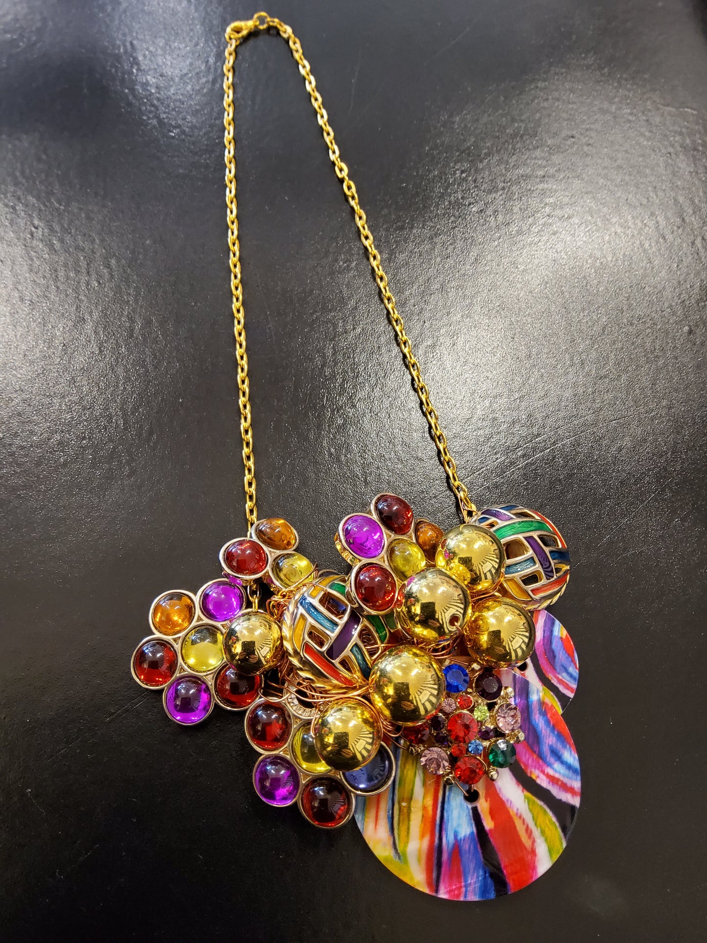Colourful hand-wired gold Necklace