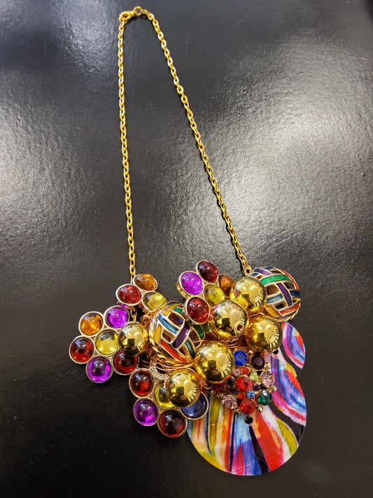Colourful hand-wired gold Necklace