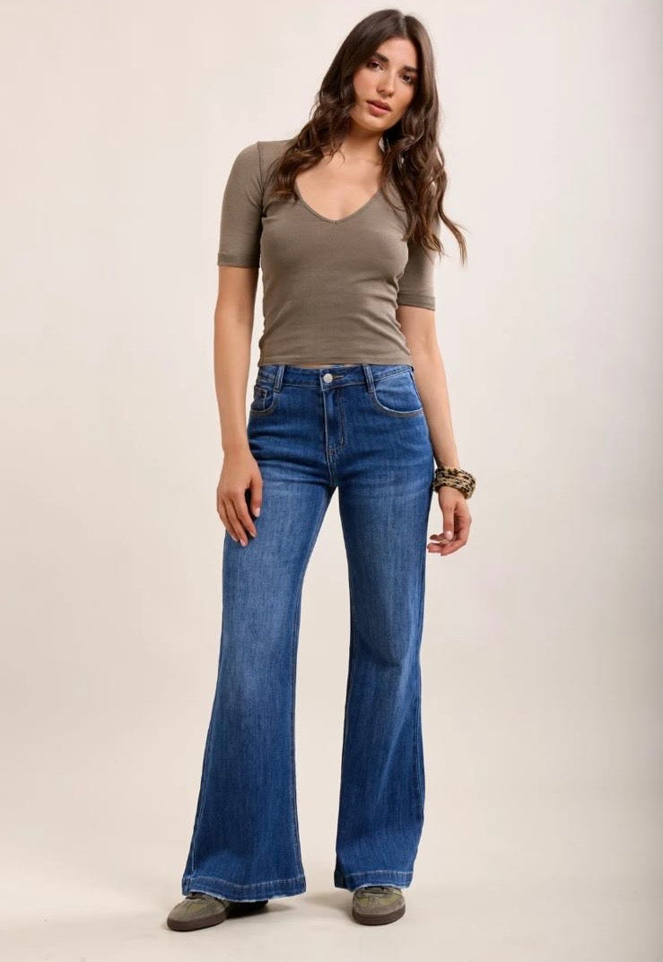 PRE-ORDER Toxik jeans - mid wash flare