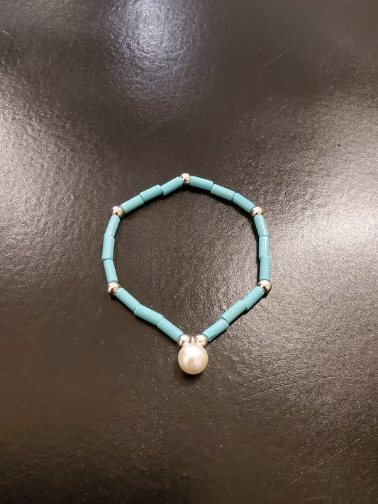 Teal Pearl Beaded Bracelet