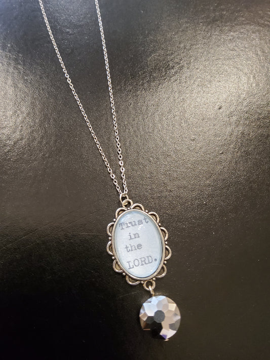 'Trust in the Lord' Silver Gem Necklace