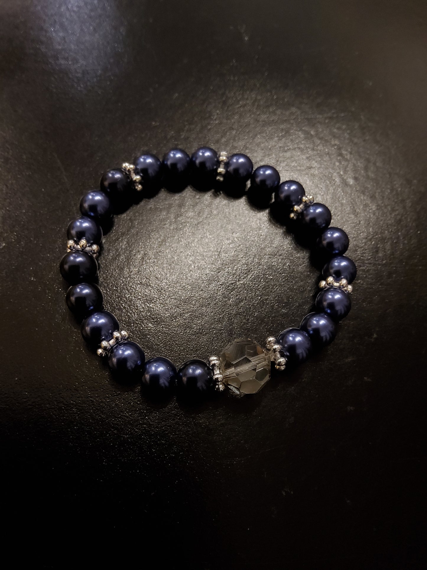 Navy Pearl Bracelet with Grey Small Crystal