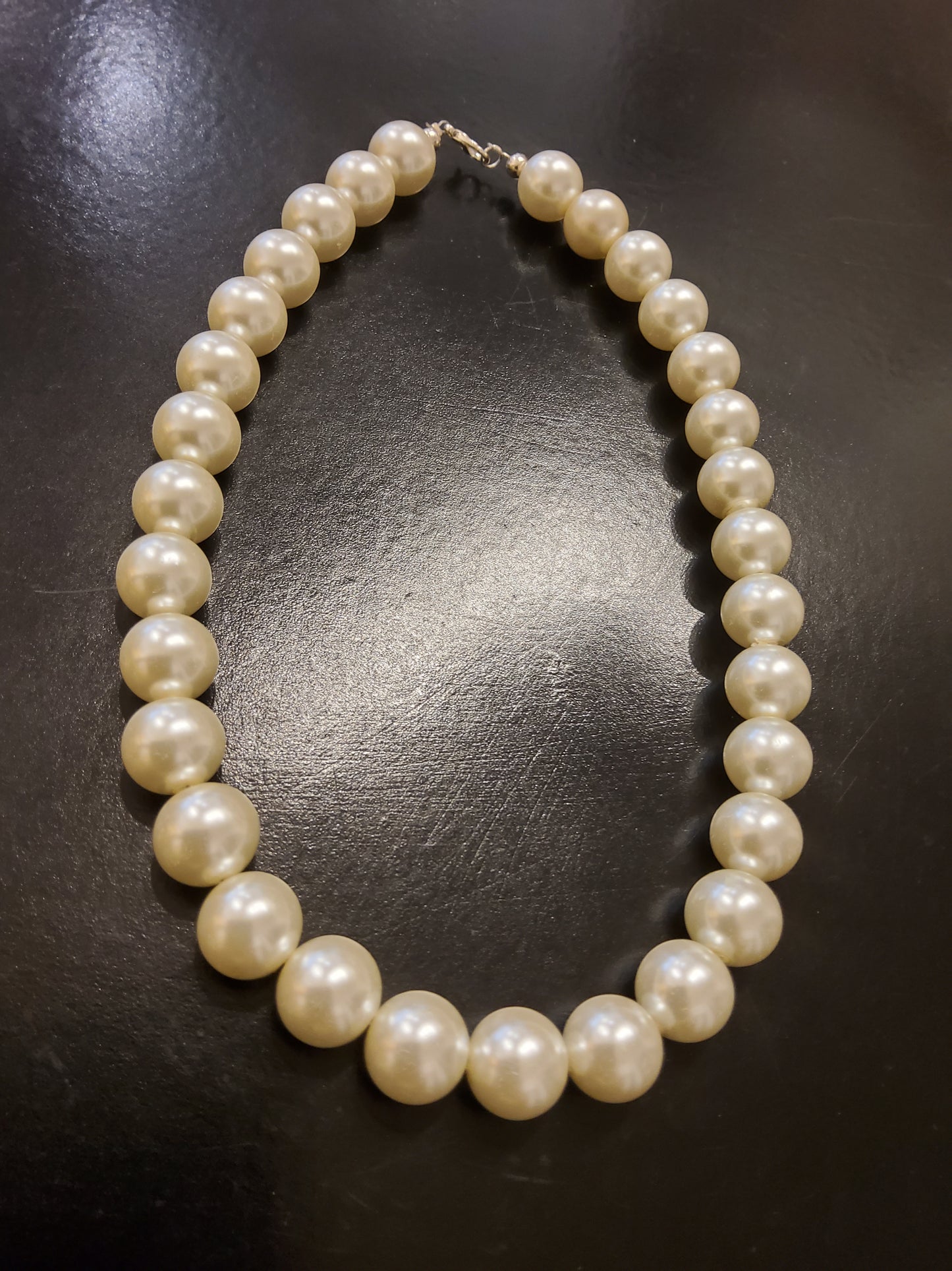 Large Pearl Necklace