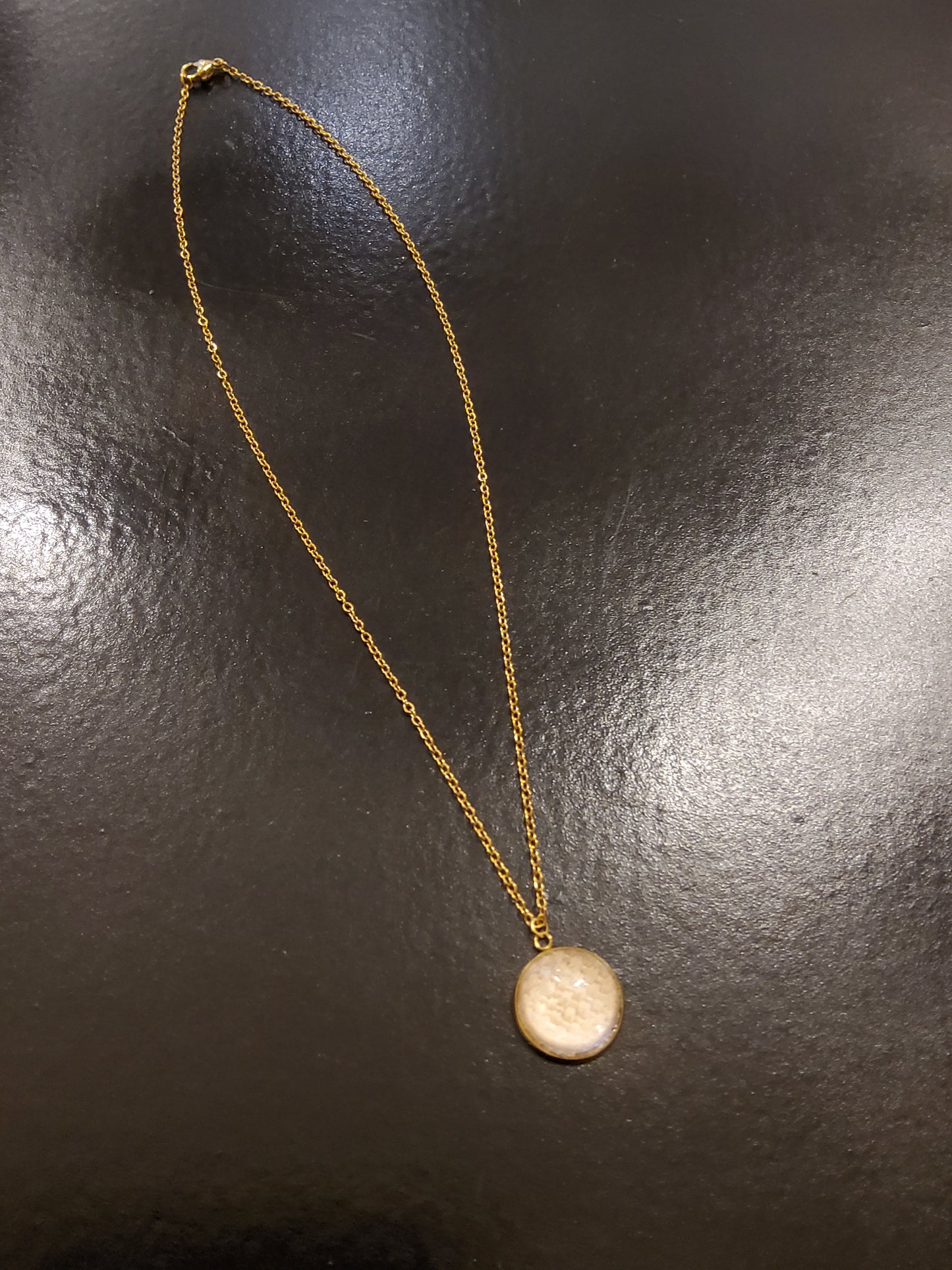 Cream Linen Golden Necklace