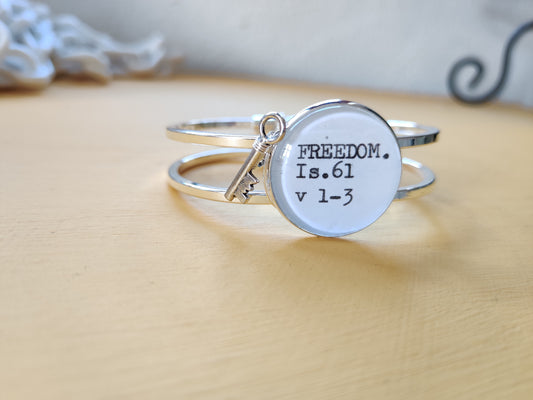Freedom cuff