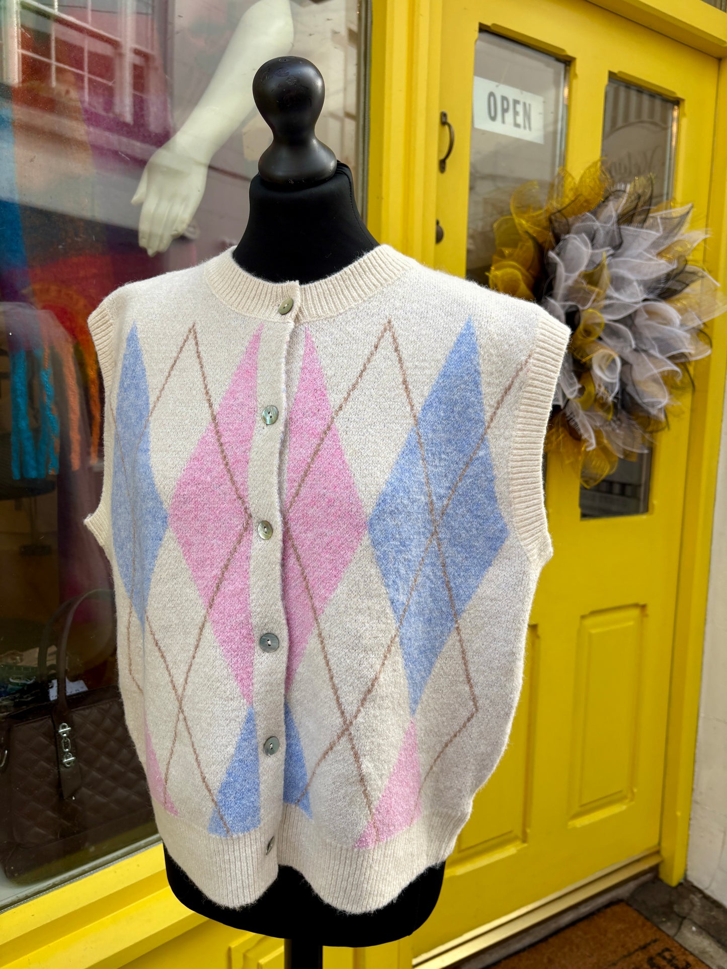 Harlequin diamond pattern wool blend vest