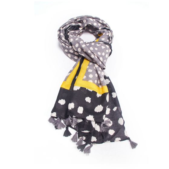 Dotted scarf with tassel detail