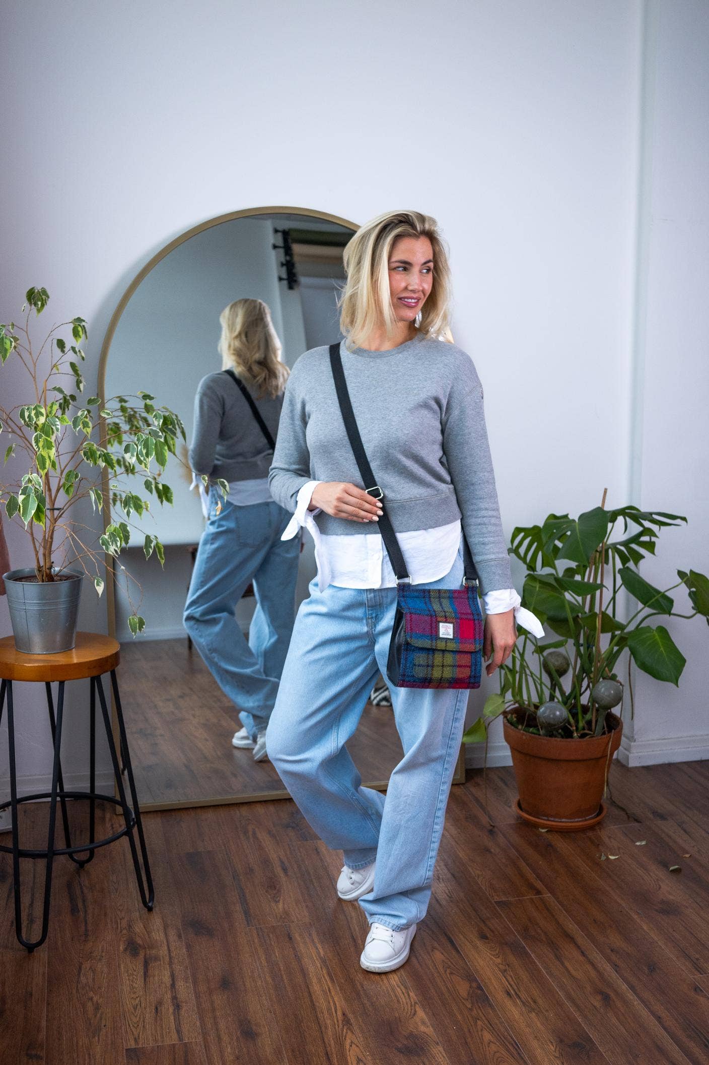 Harris Tweed Medium Satchel Bag Blue/Pink Check