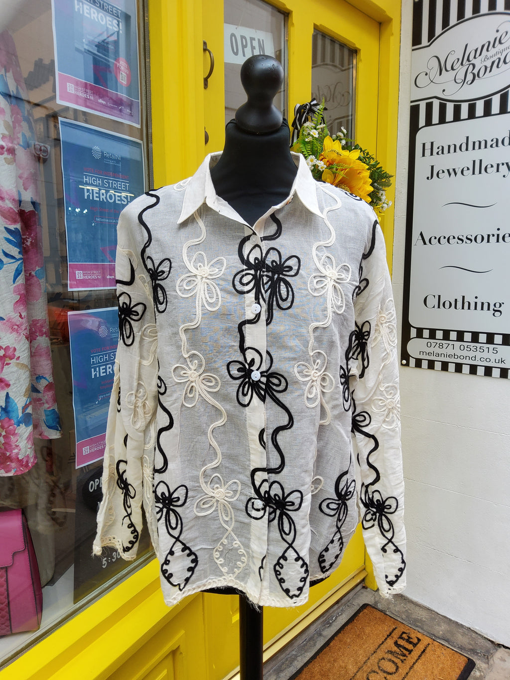 Daisy Embroidered Shirt