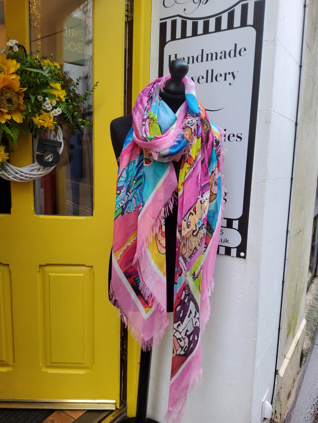Love’s Pure Light “Ways To Wear A Scarf” silk blend scarf