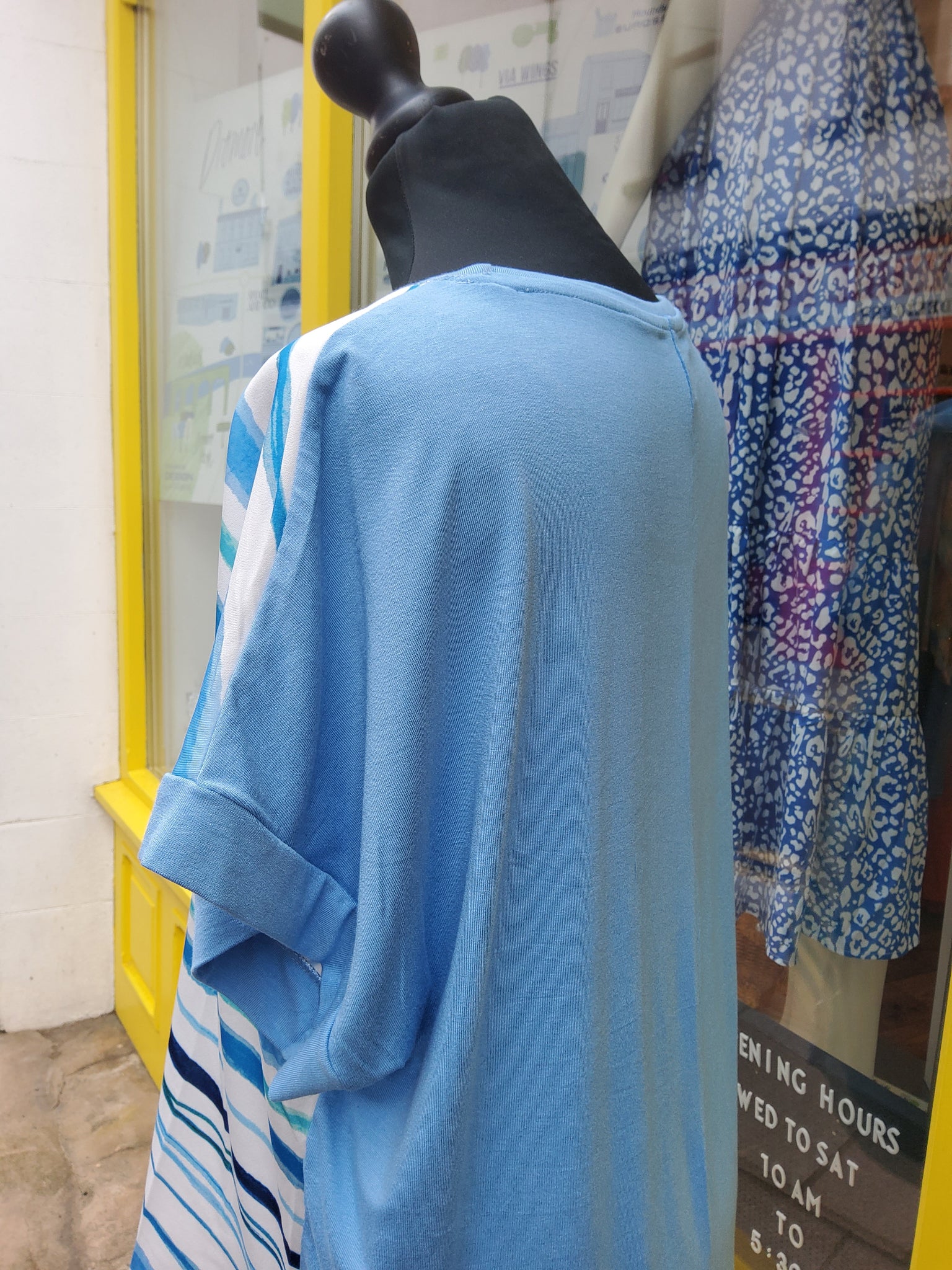 Light Blue Stripe T-Shirt - M/L