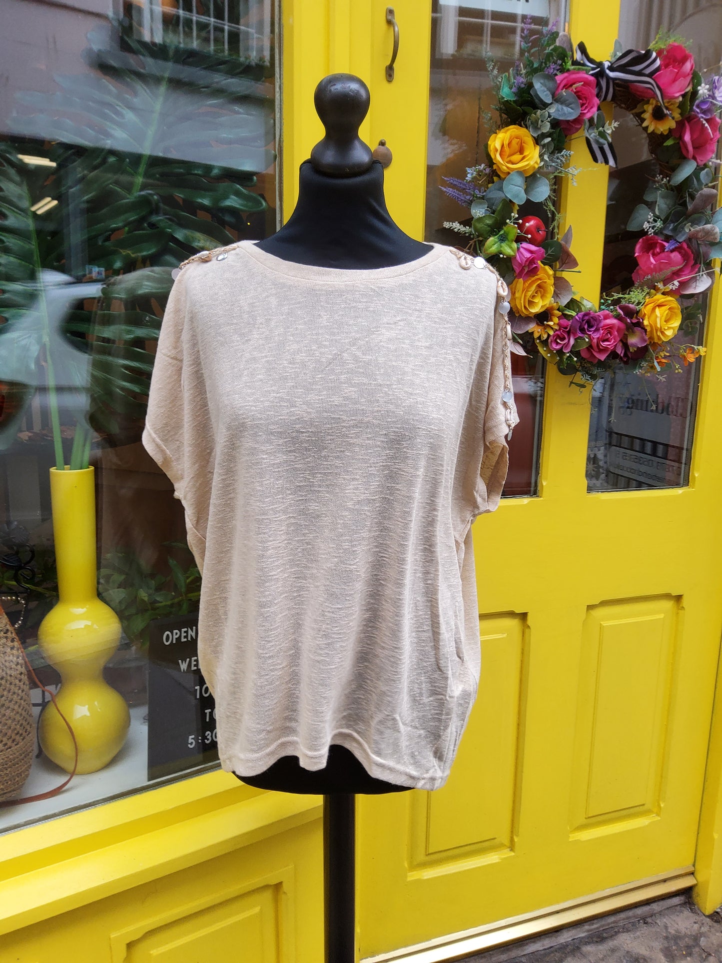 Shell Trim Sleeve T-Shirt