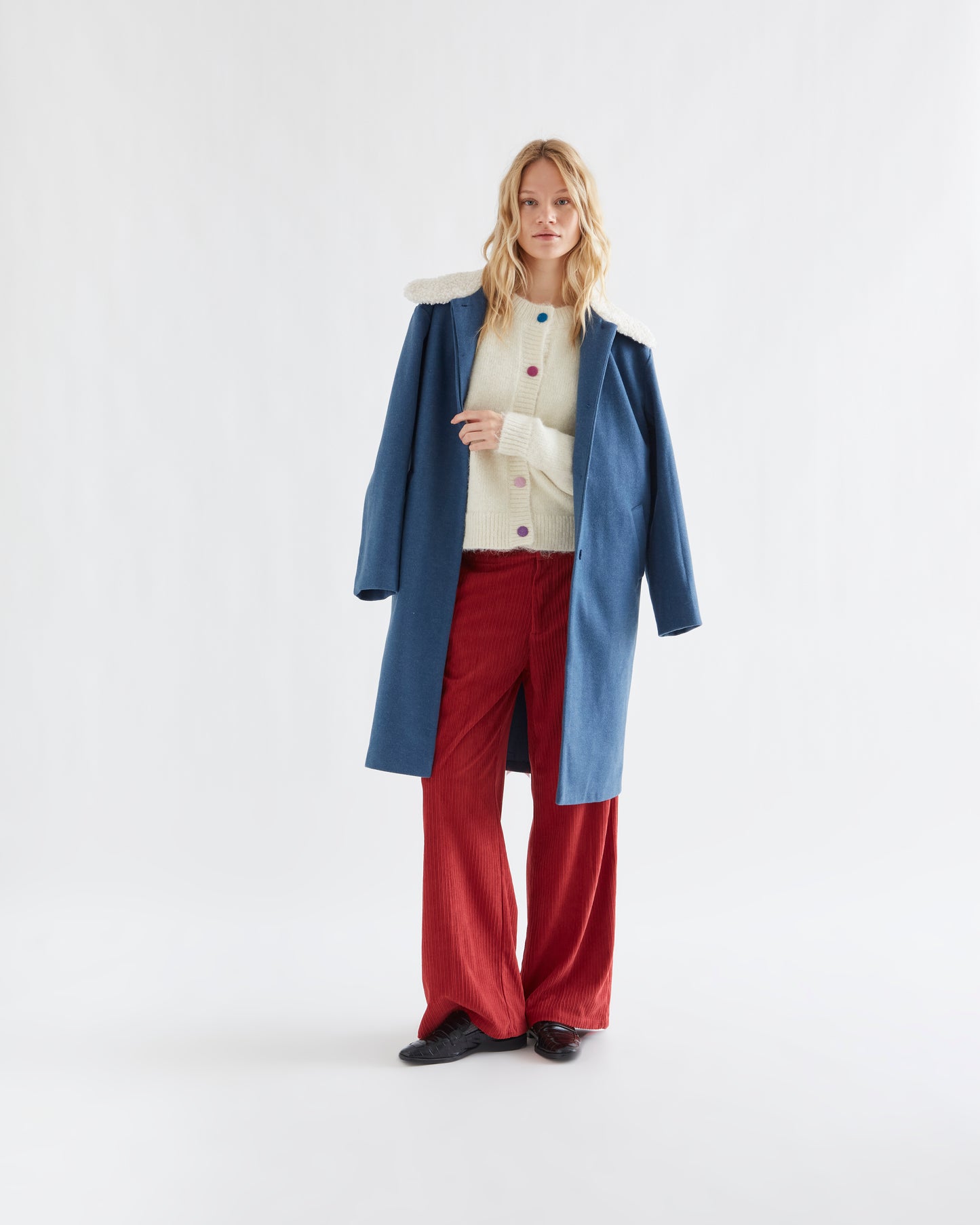 Pre-order* Compañía Fantástica: Cream Cardigan